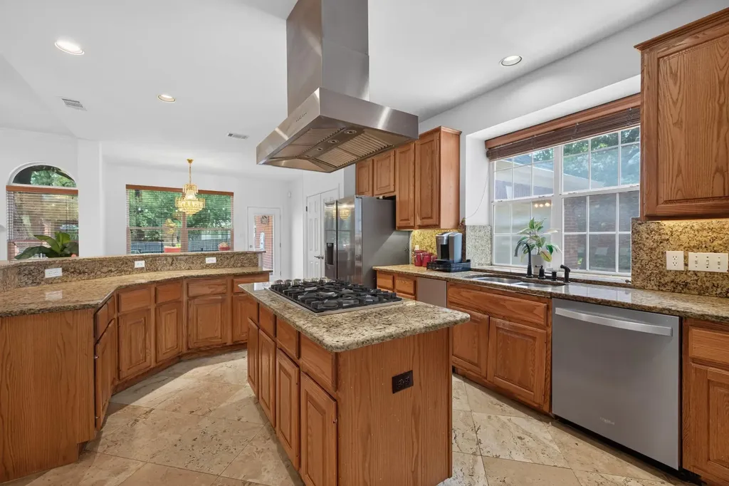 7804 Blue Lilly Drive Austin TX 78759