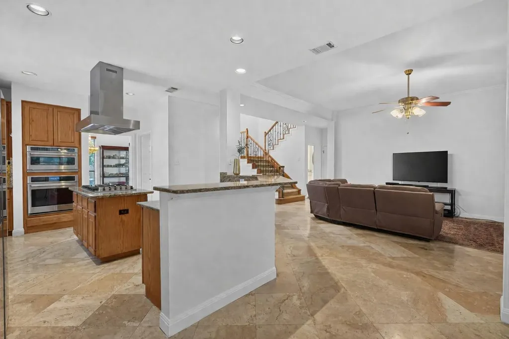 7804 Blue Lilly Drive Austin TX 78759