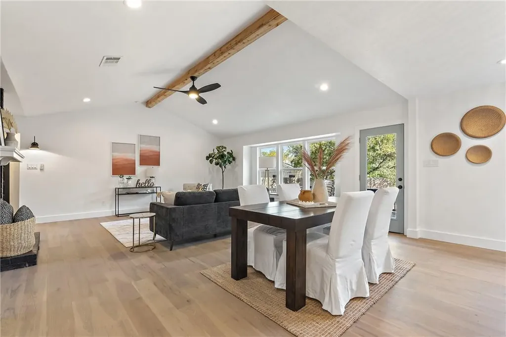 3808 Leafield Drive Austin TX 78749