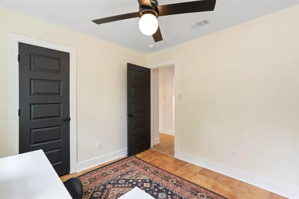 3808 Leafield Drive Austin TX 78749