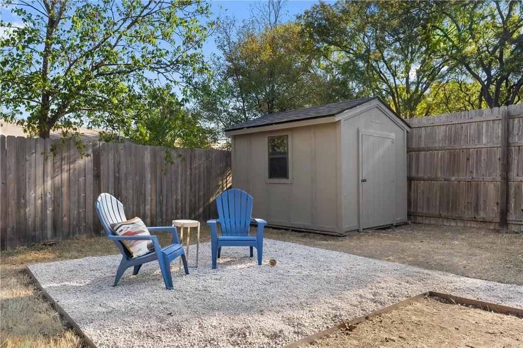 3808 Leafield Drive Austin TX 78749