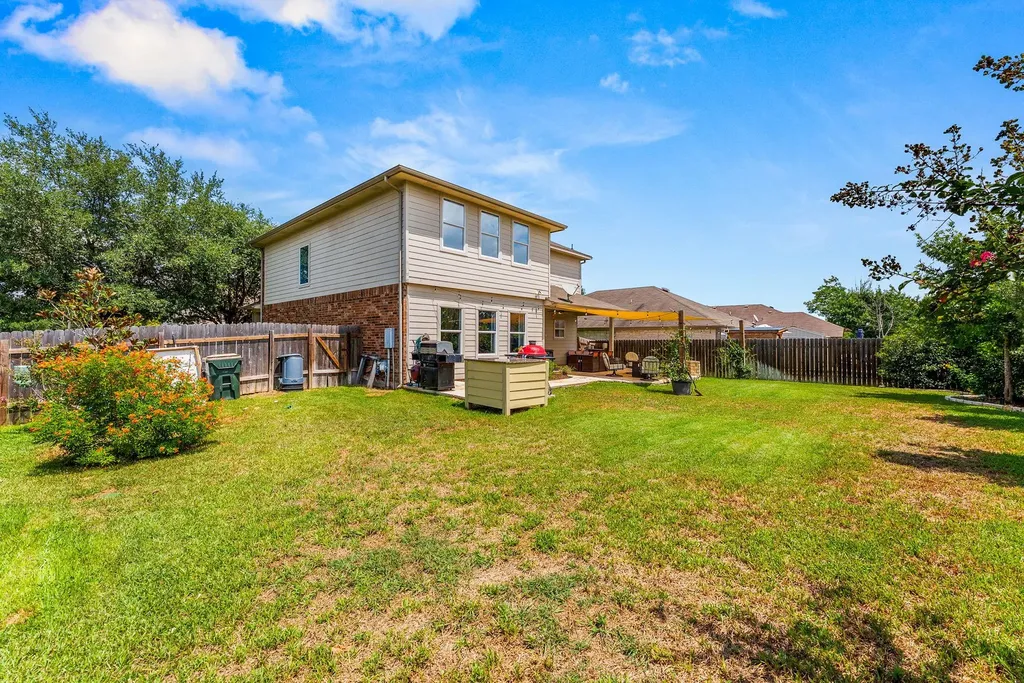 110 Stone Crest Boulevard Buda TX 78610
