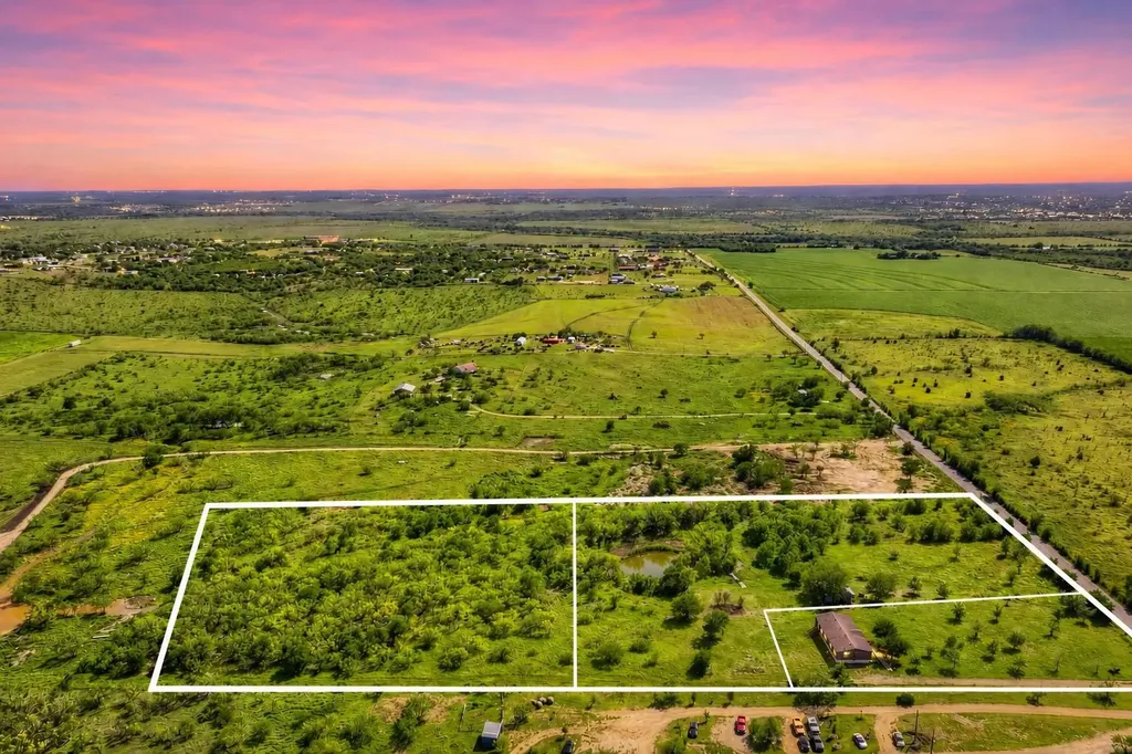 401 Graef Road Kyle TX 78640
