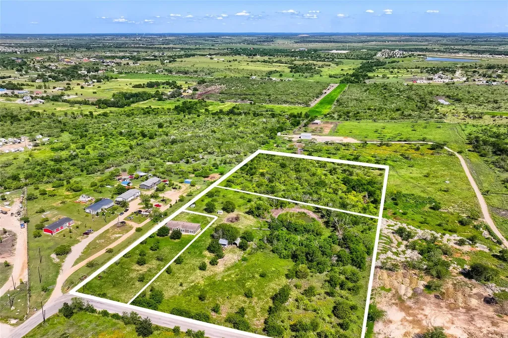 401 Graef Road Kyle TX 78640