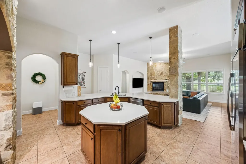 10617 Camillia Blossom Lane Austin TX 78748