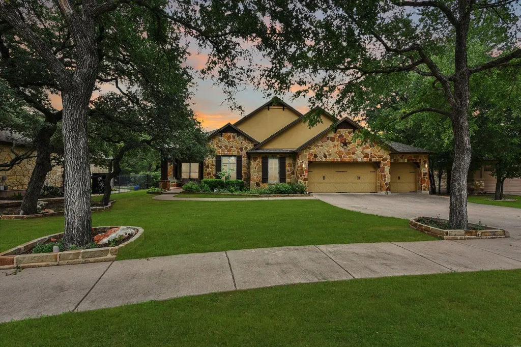 10617 Camillia Blossom Lane Austin TX 78748