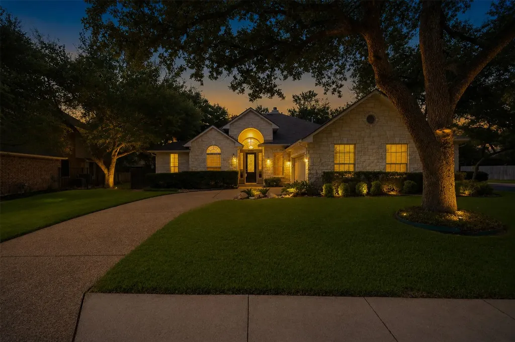 9509 Graceland Trail Austin TX 78717