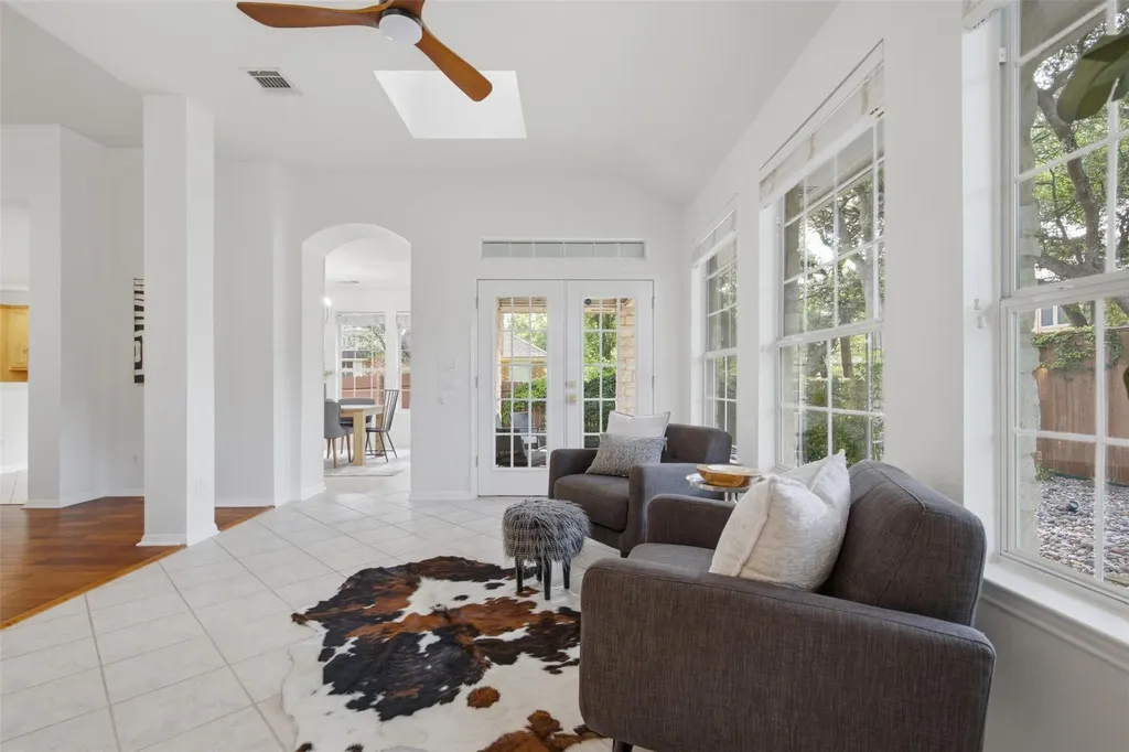 9509 Graceland Trail Austin TX 78717