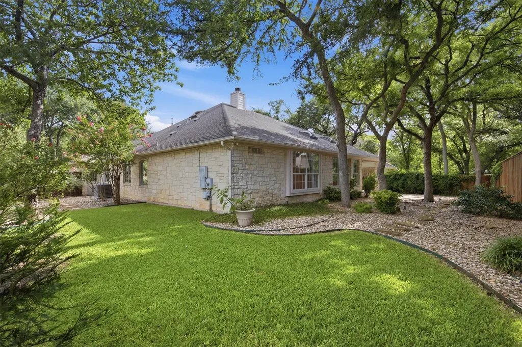 9509 Graceland Trail Austin TX 78717