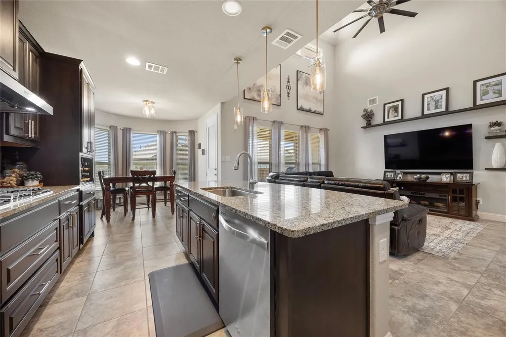20709 Snow Bunting Lane Pflugerville TX 78660