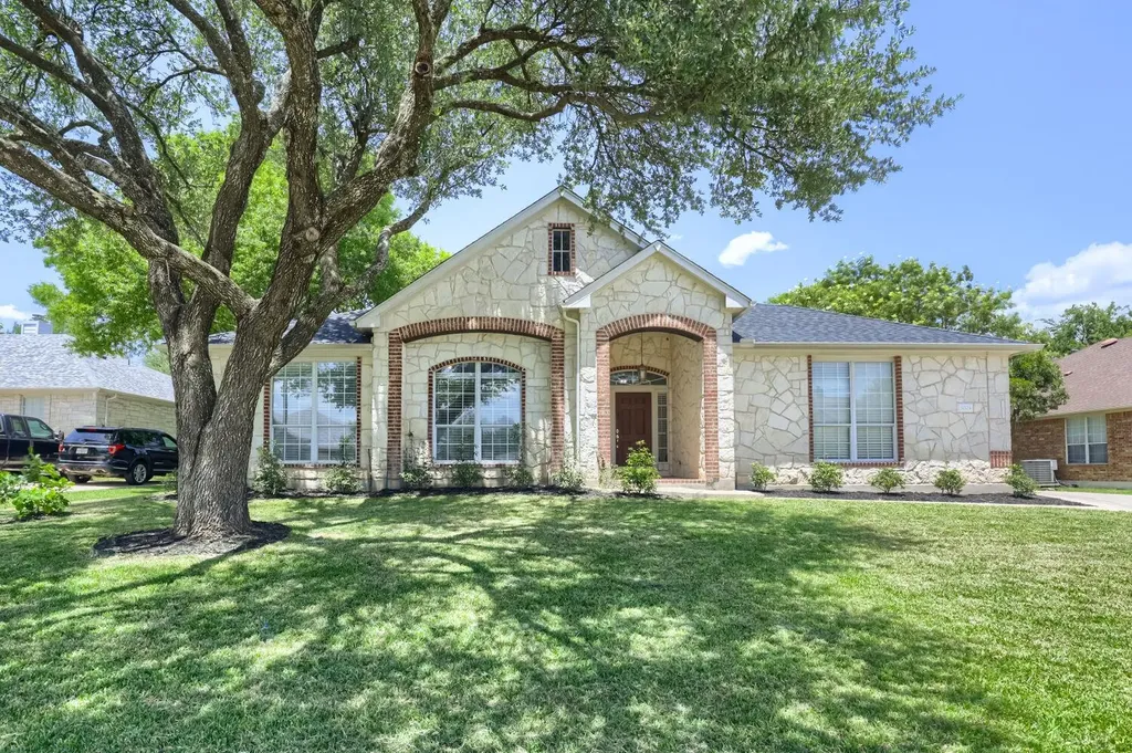 1004 Olympic Drive Pflugerville TX 78660