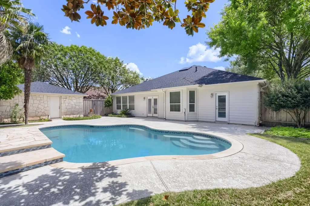 1004 Olympic Drive Pflugerville TX 78660