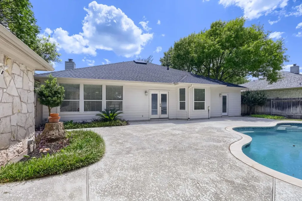 1004 Olympic Drive Pflugerville TX 78660