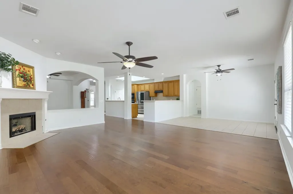 1004 Olympic Drive Pflugerville TX 78660