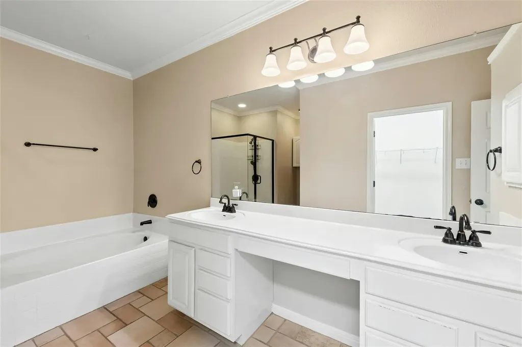 7500 Shadowridge Run Austin TX 78749