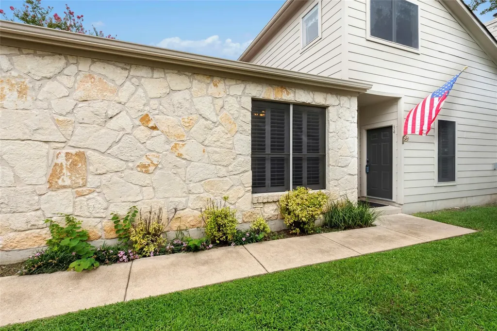 7500 Shadowridge Run Austin TX 78749