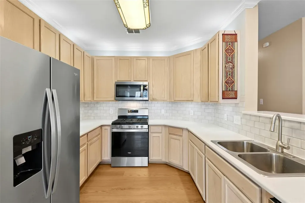 7500 Shadowridge Run Austin TX 78749