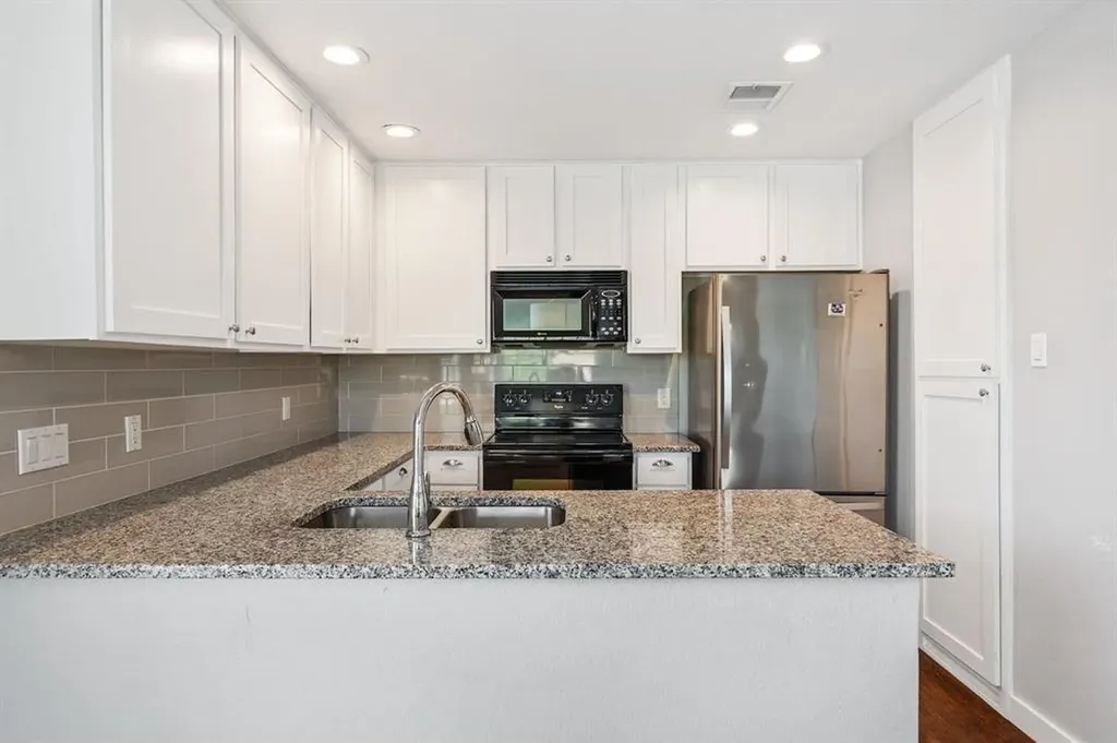1748 Ohlen Road Austin TX 78757