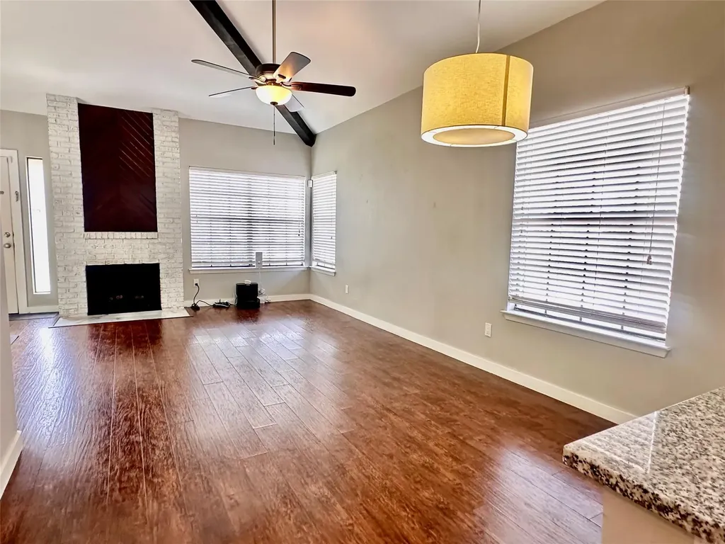 1748 Ohlen Road Austin TX 78757