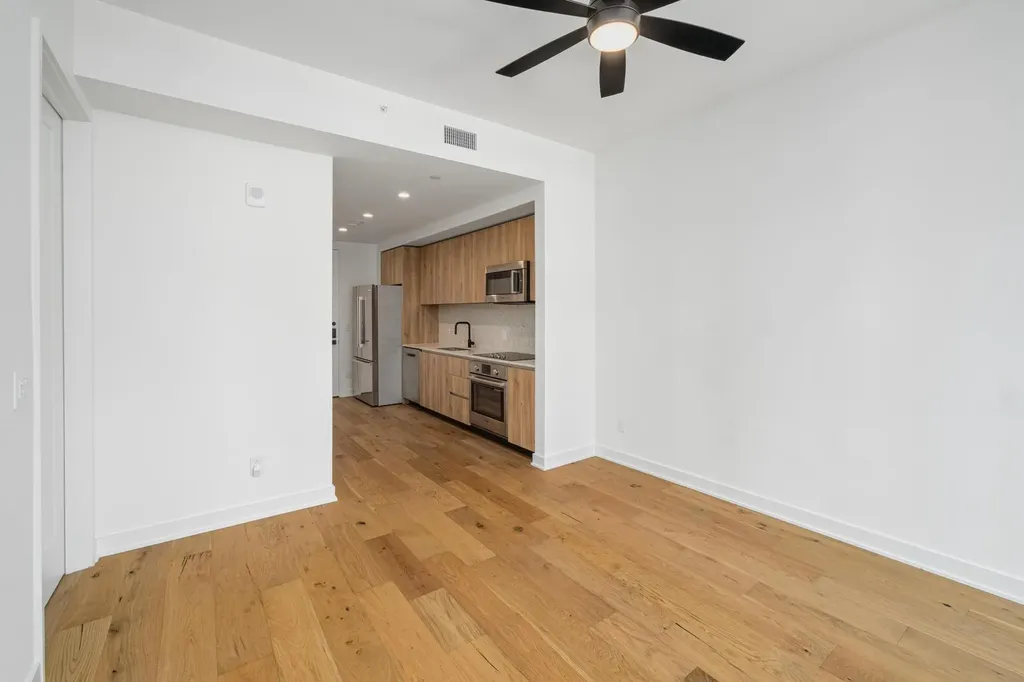 84 East Avenue Austin TX 78701