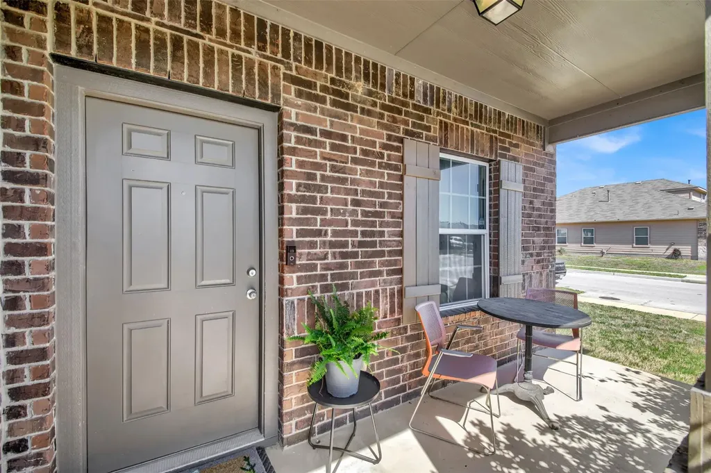 141 Hess Drive Kyle TX 78640