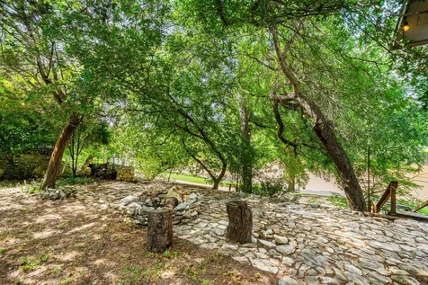 770 N River Road Lampasas TX 76550