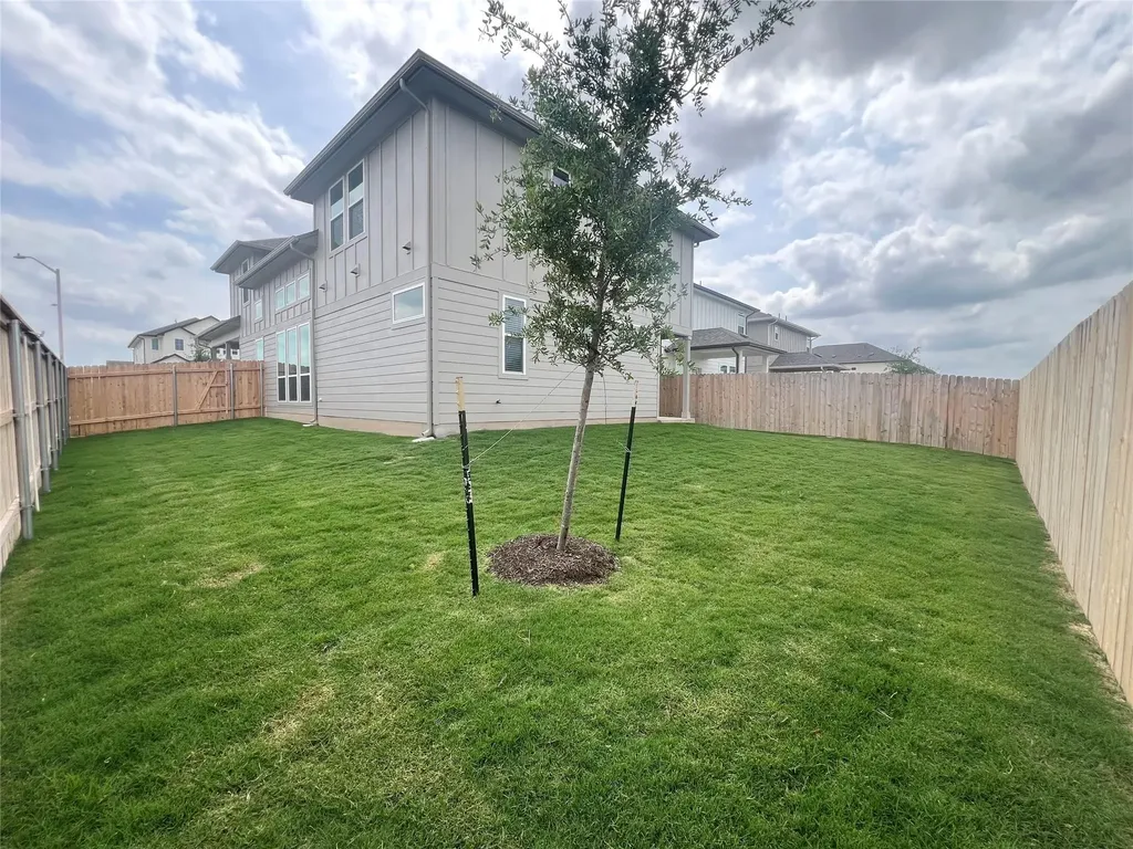 342 Young Street Buda TX 78610