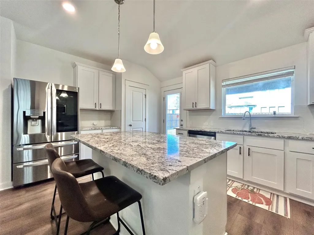 1357 Kneehigh Lane Georgetown TX 78633