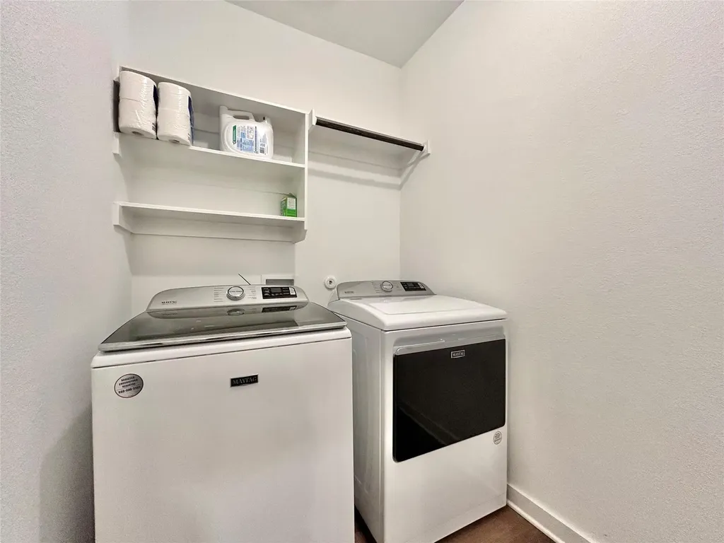 1357 Kneehigh Lane Georgetown TX 78633
