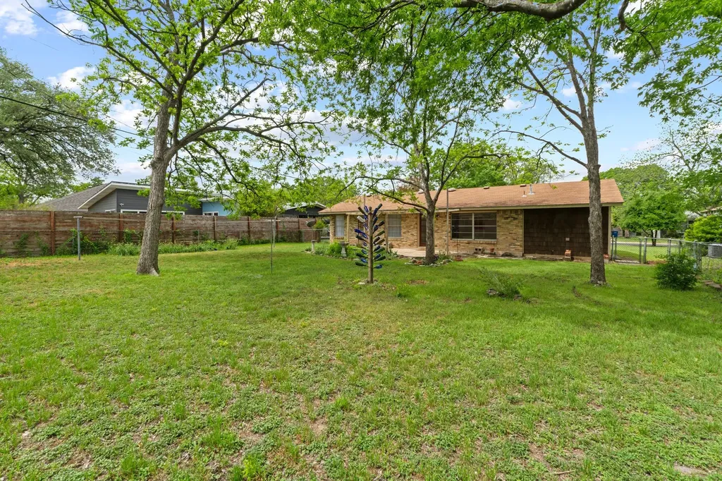 8301 Polar Drive Austin TX 78757