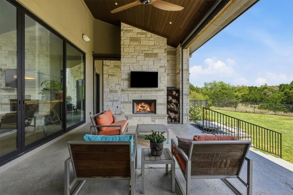 8801 Bellancia Drive Austin TX 78738