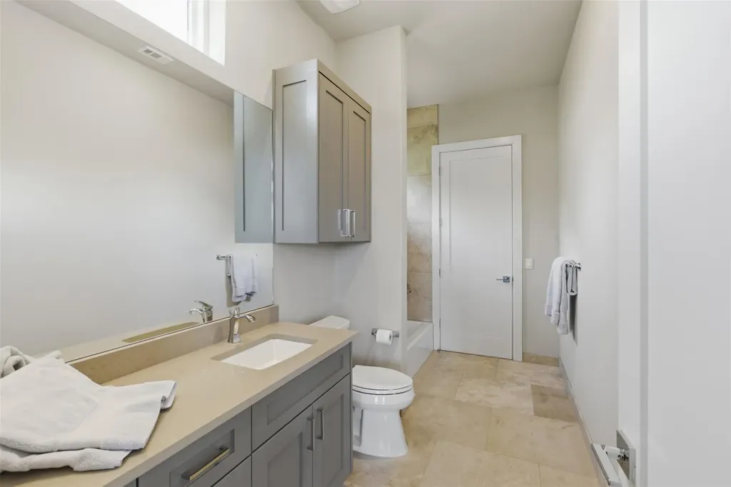 8801 Bellancia Drive Austin TX 78738