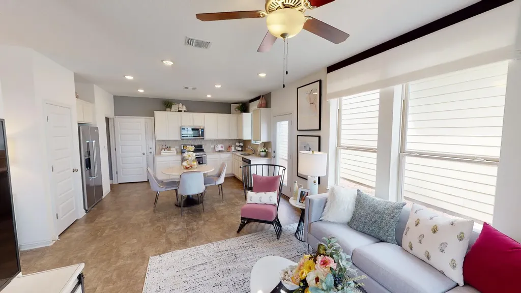 8106 Leroi Drive Austin TX 78744