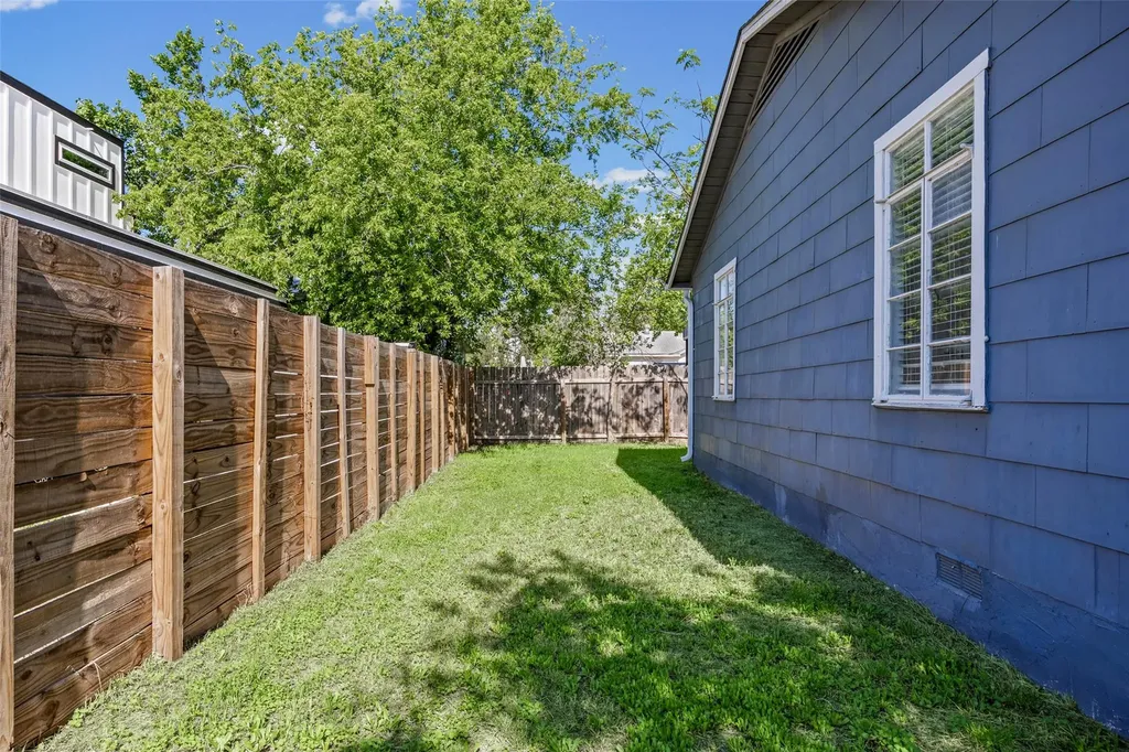 4709 Leslie Avenue Austin TX 78721