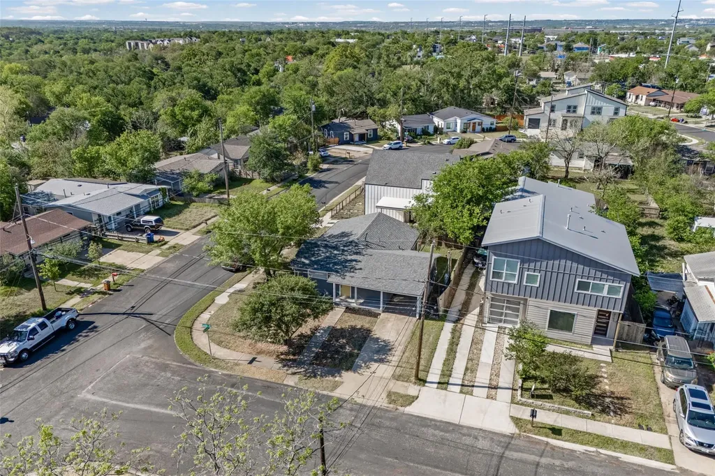 4709 Leslie Avenue Austin TX 78721