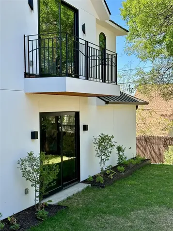 4304 Shoalwood Avenue Austin TX 78756