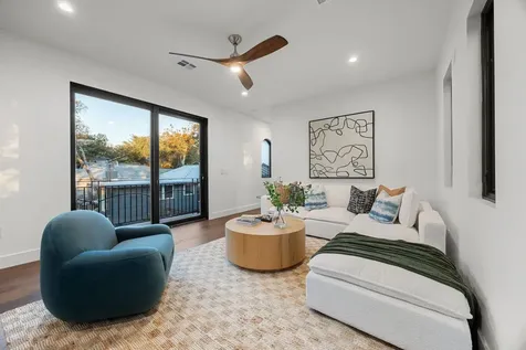 4304 Shoalwood Avenue Austin TX 78756