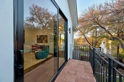 4304 Shoalwood Avenue Austin TX 78756