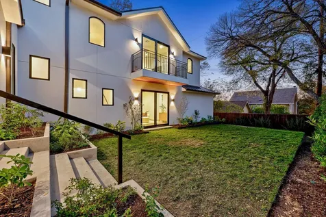 4304 Shoalwood Avenue Austin TX 78756