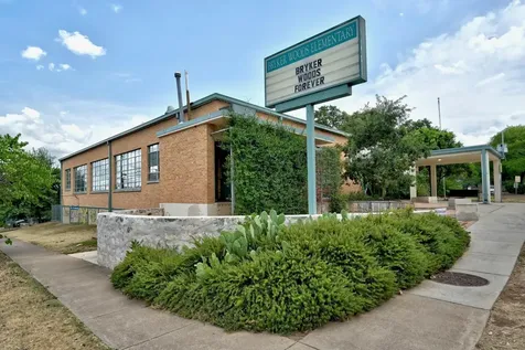 4304 Shoalwood Avenue Austin TX 78756