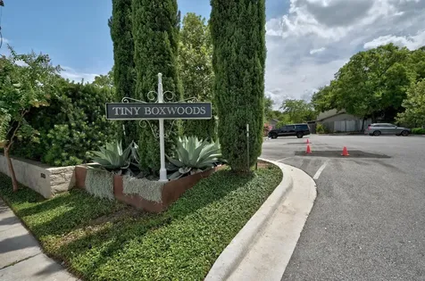 4304 Shoalwood Avenue Austin TX 78756