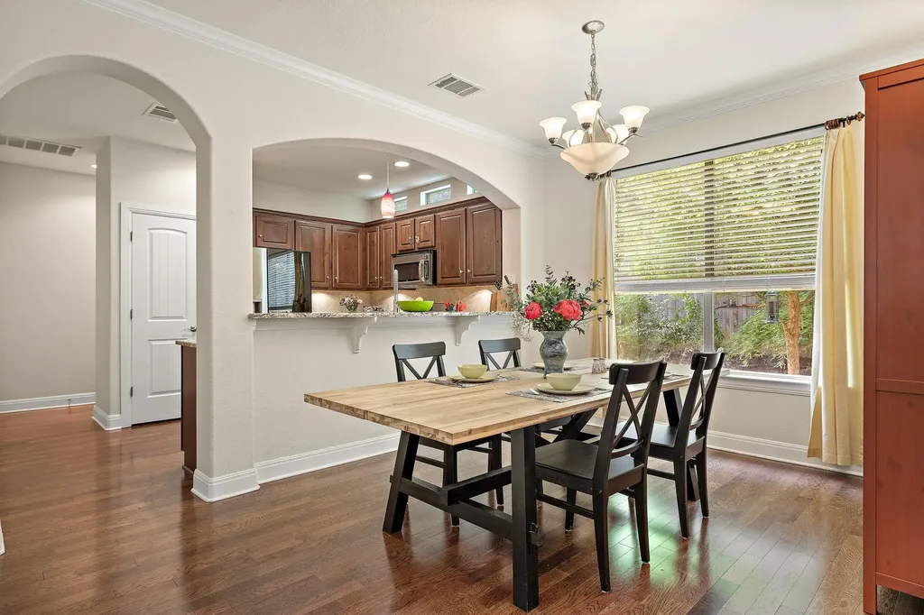 6708 Menchaca Road Austin TX 78745