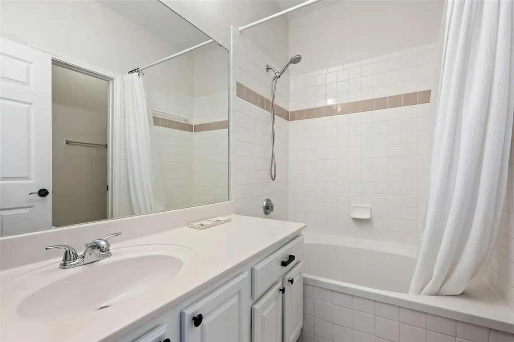 12213 Abbey Glen Lane Austin TX 78753