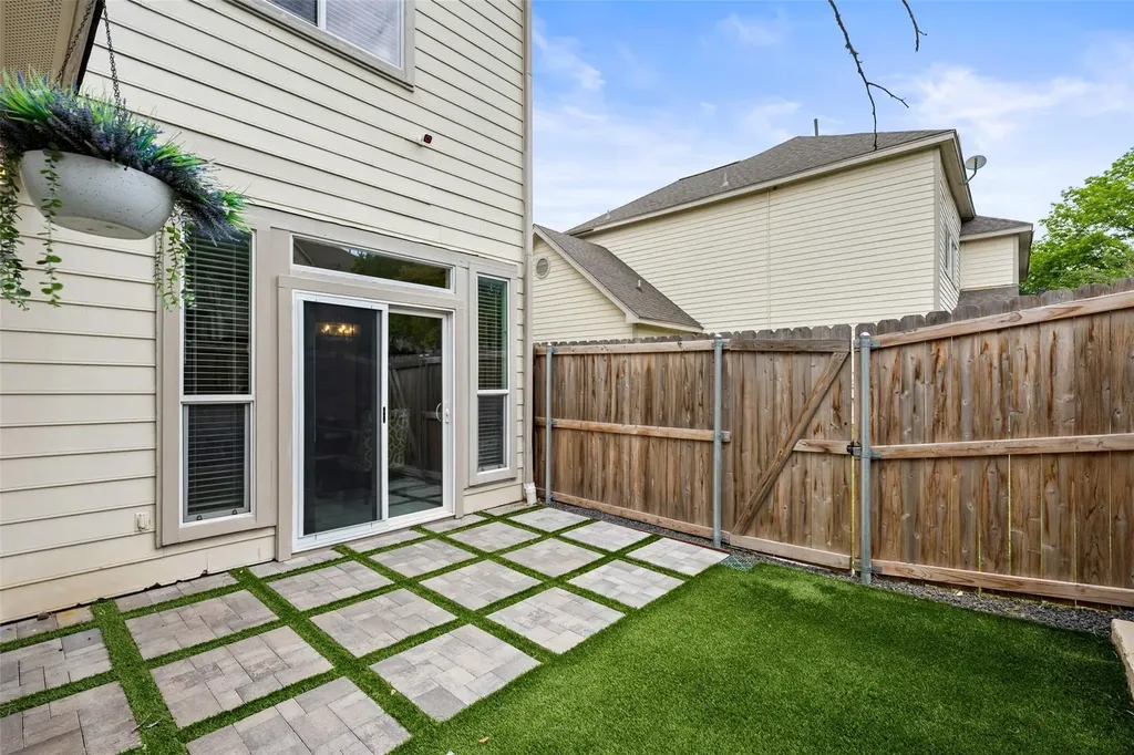 12213 Abbey Glen Lane Austin TX 78753