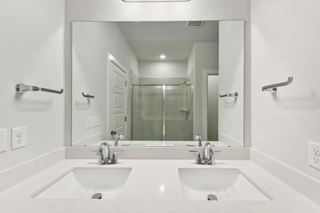 13500 Desert Orchid Drive Buda TX 78610