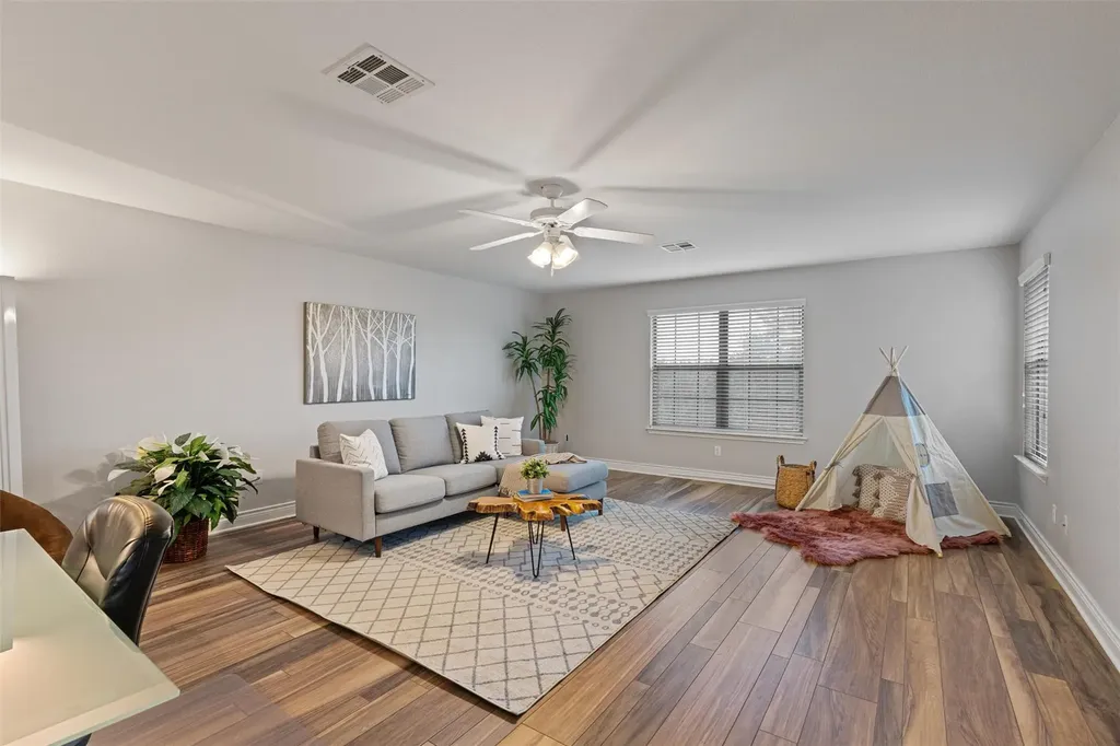 219 Wildwood Drive Georgetown TX 78633
