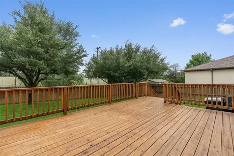 219 Wildwood Drive Georgetown TX 78633