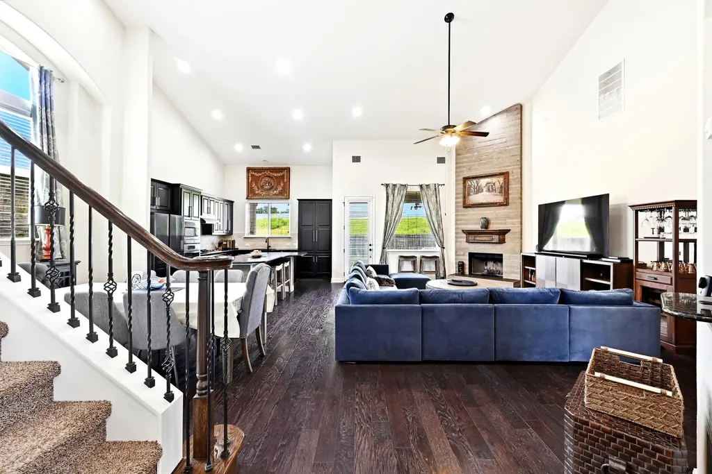 2237 Cactus Valley Drive Leander TX 78641