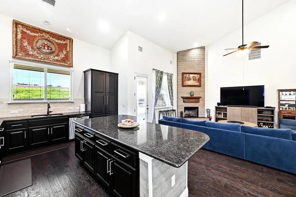 2237 Cactus Valley Drive Leander TX 78641