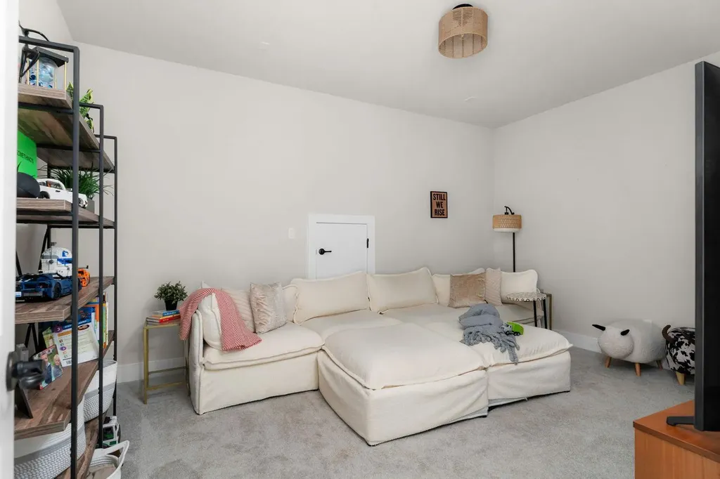 137 Crescent Moon Court Dripping Springs TX 78620